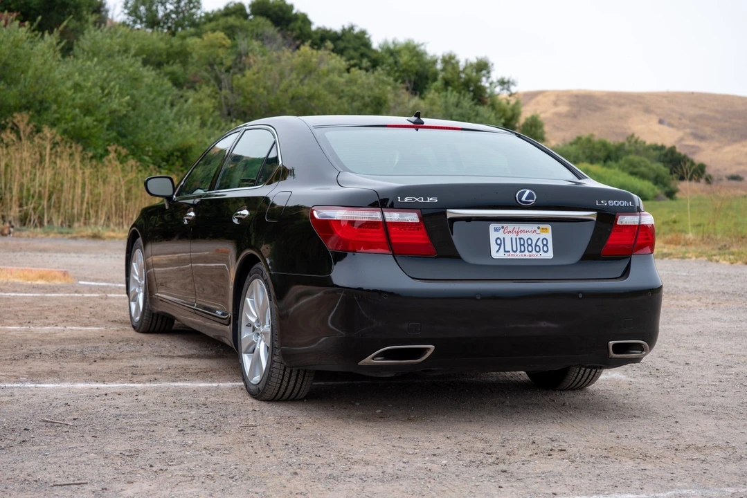 2008 Lexus LS 4th Gen - Image 14 of 31