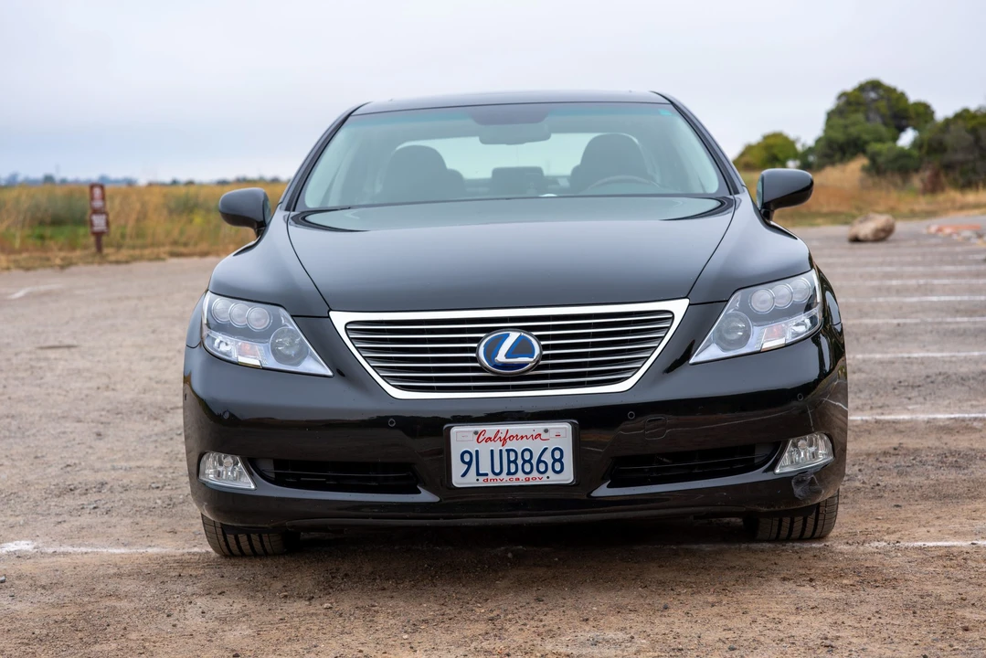 2008 Lexus LS 4th Gen - Image 26 of 31