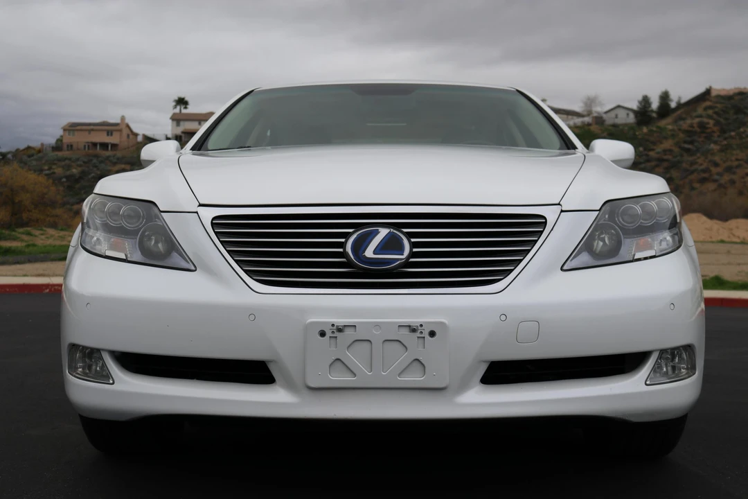 2008 Lexus LS 4th Gen - Image 28 of 31