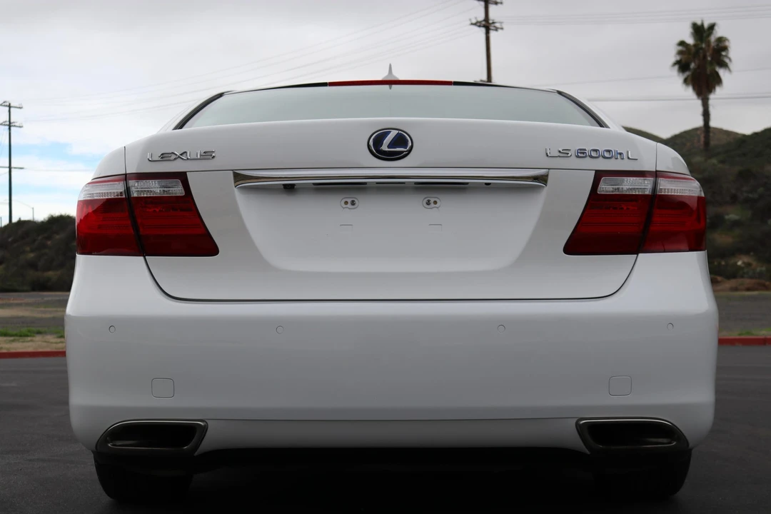 2008 Lexus LS 4th Gen - Image 17 of 31