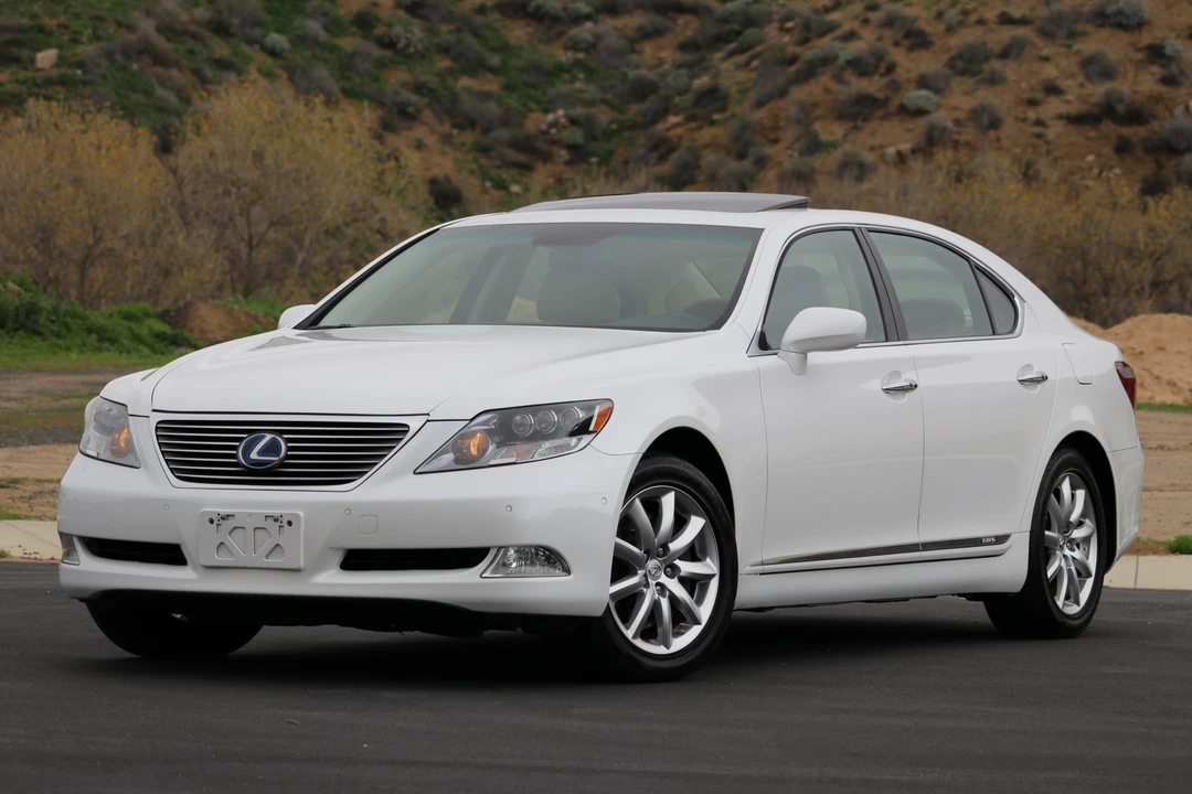2008 Lexus LS 4th Gen - Image 8 of 31