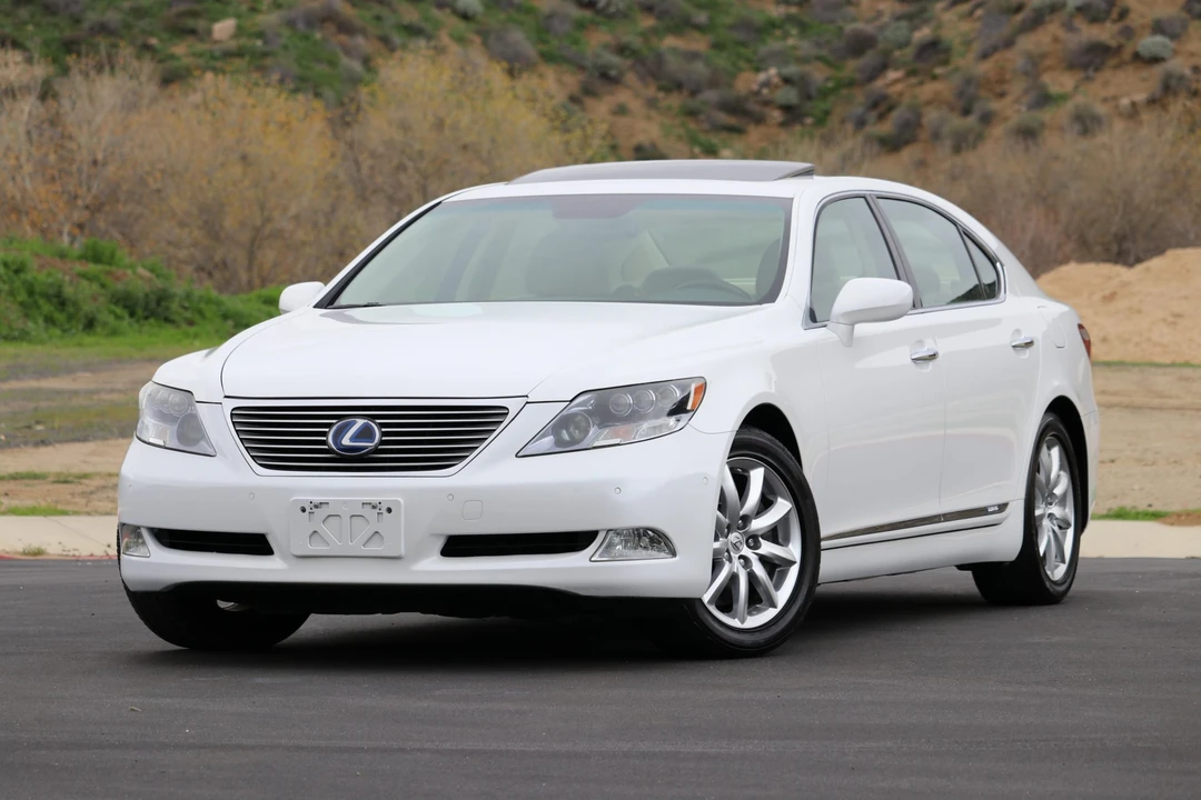 2008 Lexus LS 4th Gen - Image 6 of 31