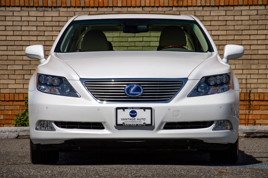 2008 Lexus LS 4th Gen - Image 24 of 31