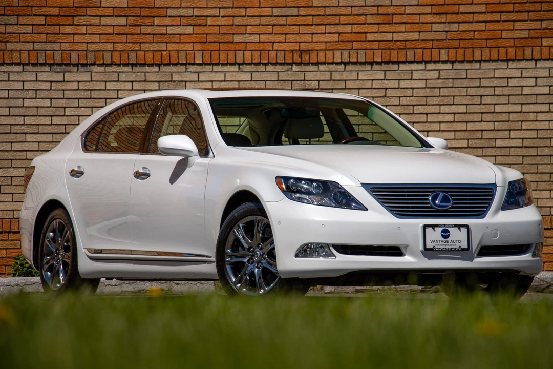 2008 Lexus LS 4th Gen - Image 18 of 31