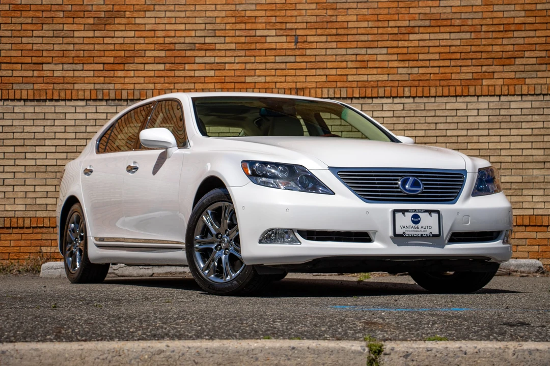 2008 Lexus LS 4th Gen - Image 16 of 31