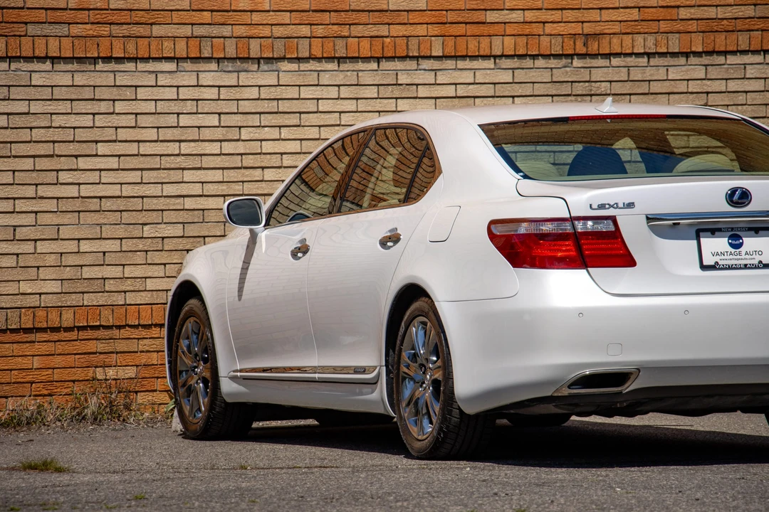 2008 Lexus LS 4th Gen - Image 31 of 31