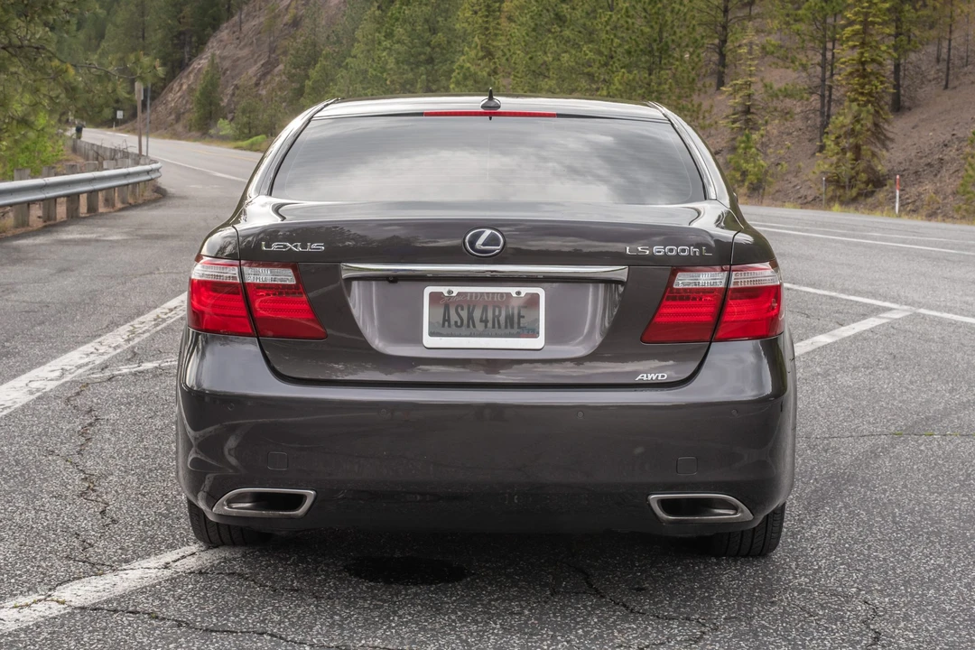 2008 Lexus LS 4th Gen - Image 6 of 31