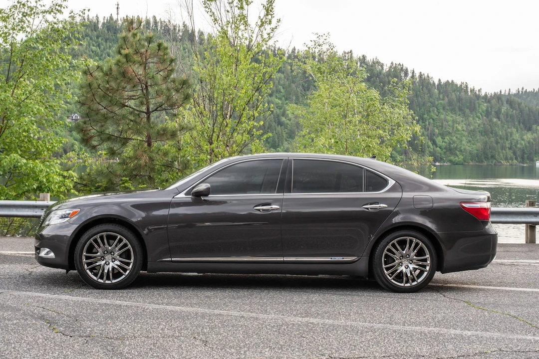 2008 Lexus LS 4th Gen - Image 8 of 31