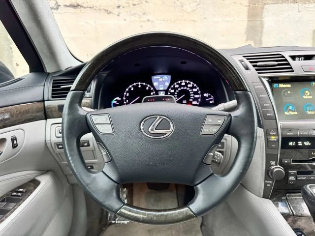 2008 Lexus LS 4th Gen - Image 27 of 31