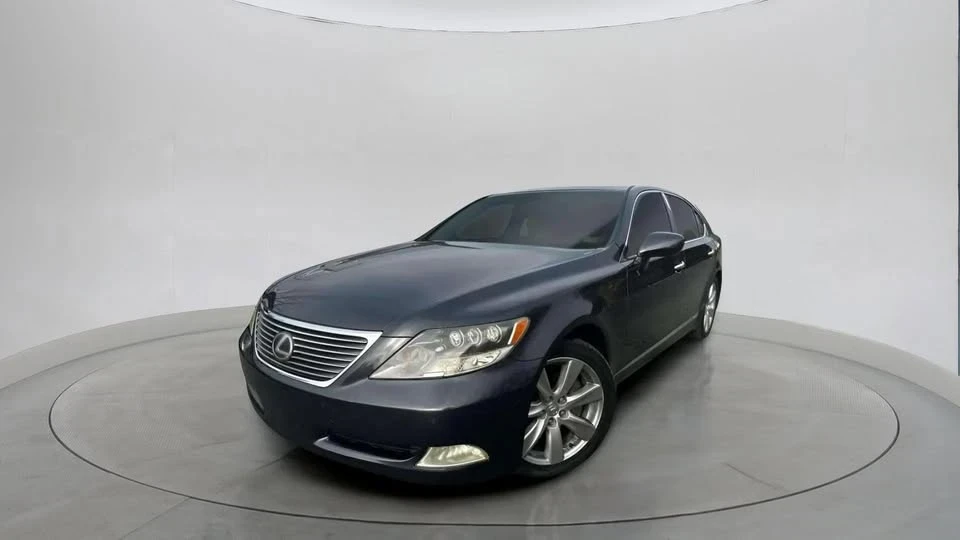 2008 Lexus LS 4th Gen - Image 3 of 15