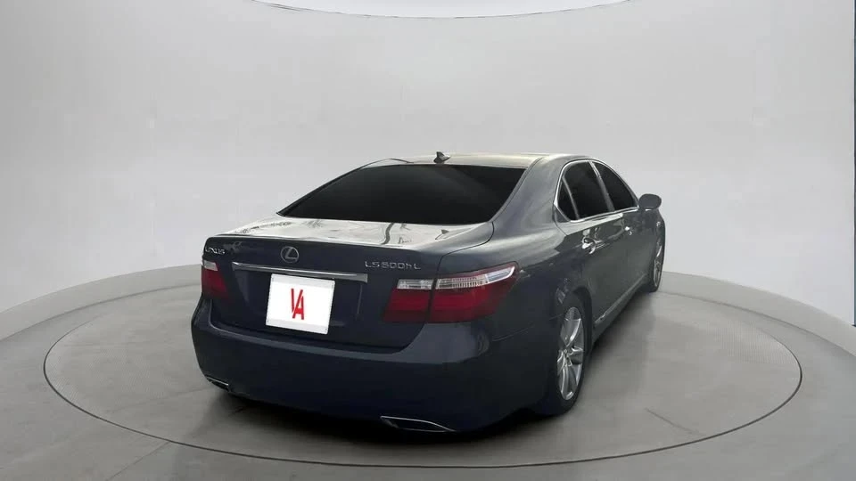 2008 Lexus LS 4th Gen - Image 6 of 15