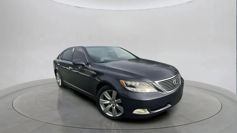 2008 Lexus LS 4th Gen - Image 5 of 15