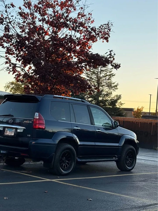 2008 Lexus LX 3rd Gen - Image 15 of 16