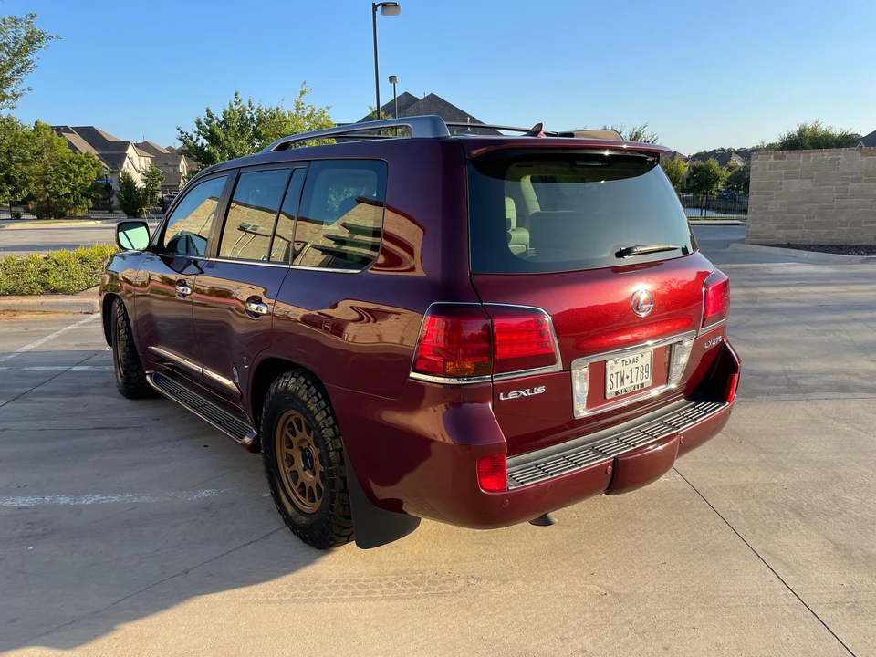 2008 Lexus LX 2nd Gen - Image 16 of 31