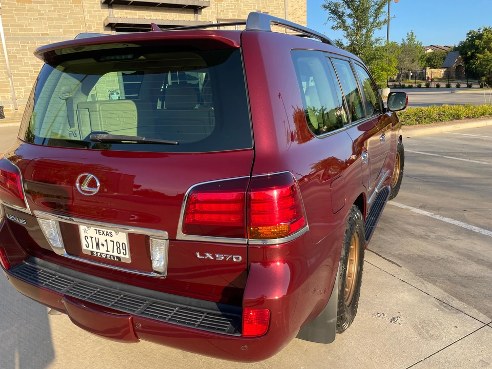 2008 Lexus LX 2nd Gen - Image 21 of 31