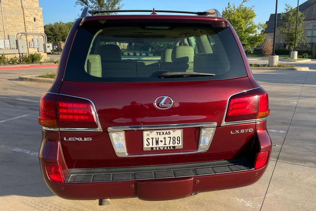 2008 Lexus LX 2nd Gen - Image 5 of 31