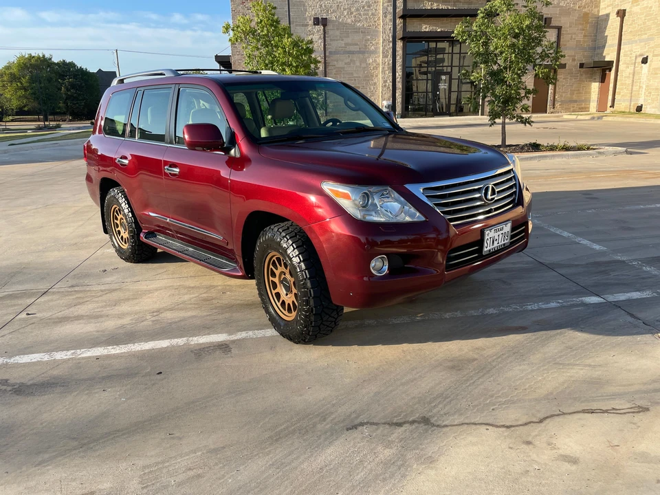 2008 Lexus LX 2nd Gen - Image 30 of 31