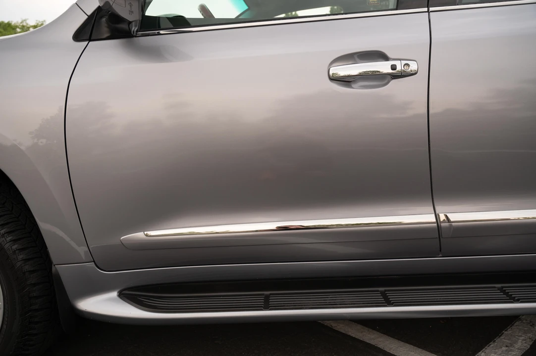 2008 Lexus LX 2nd Gen - Image 23 of 31