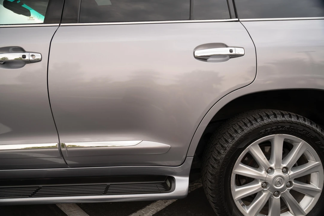 2008 Lexus LX 2nd Gen - Image 26 of 31