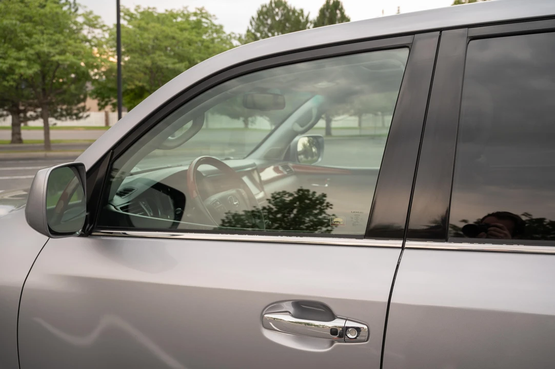 2008 Lexus LX 2nd Gen - Image 24 of 31