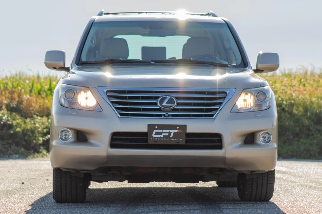 2008 Lexus LX 3rd Gen - Image 2 of 31