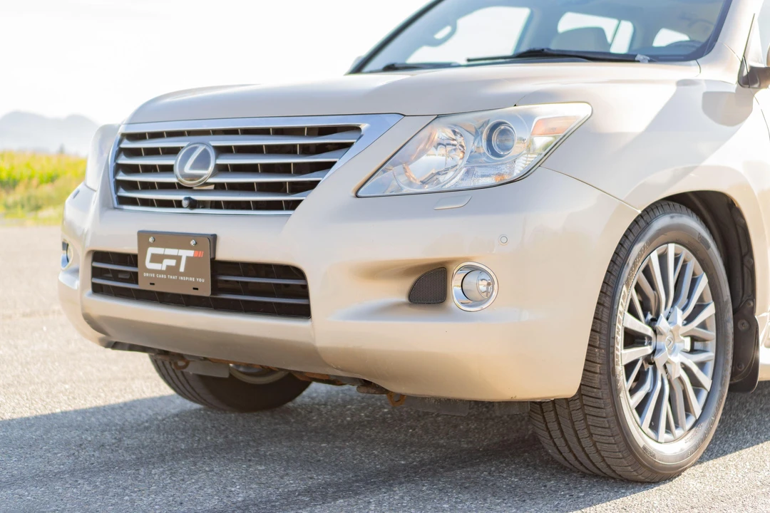 2008 Lexus LX 3rd Gen - Image 16 of 31