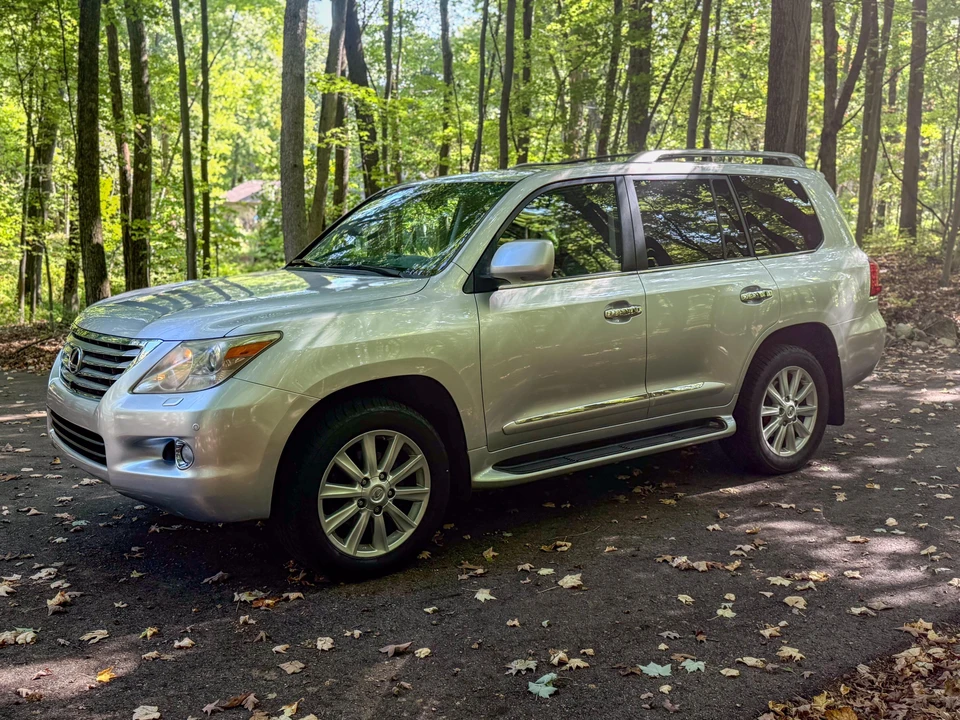 2008 Lexus LX 2nd Gen - Image 7 of 31