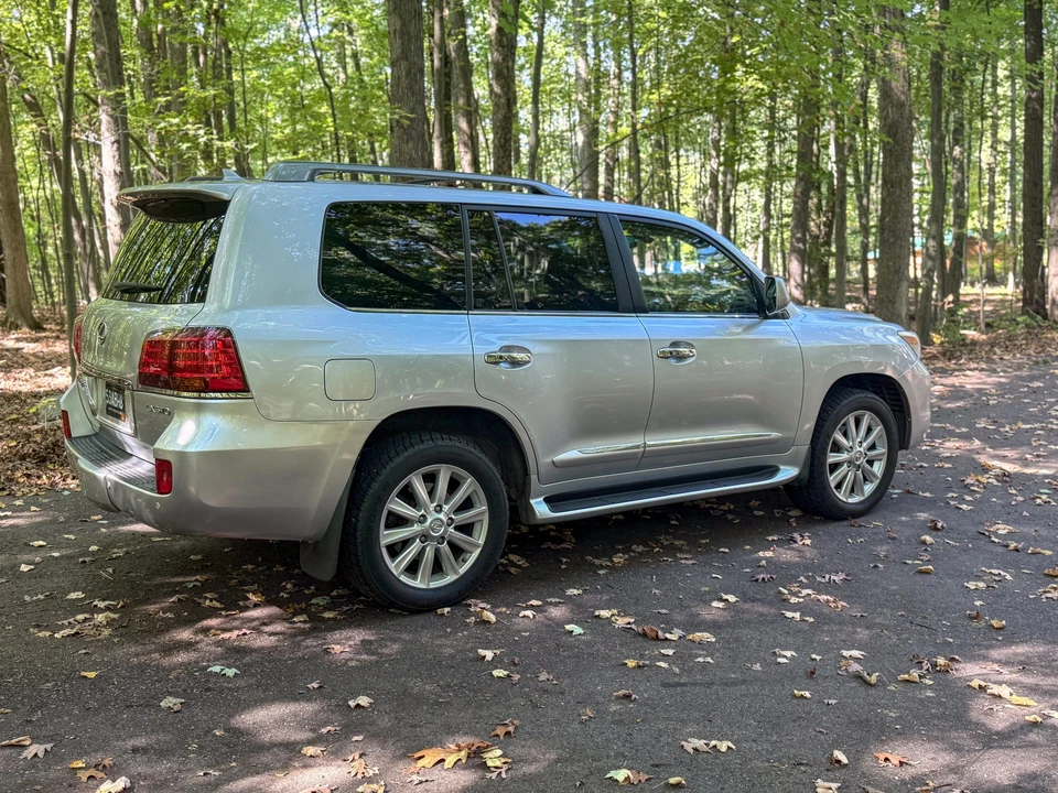 2008 Lexus LX 2nd Gen - Image 10 of 31