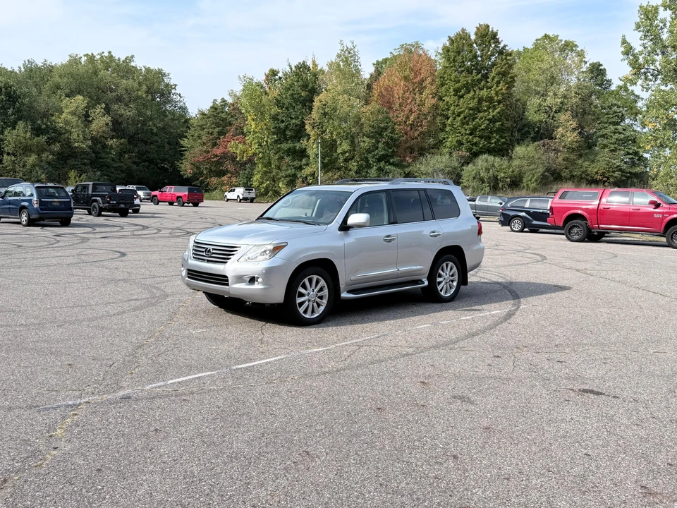 2008 Lexus LX 2nd Gen - Image 18 of 31