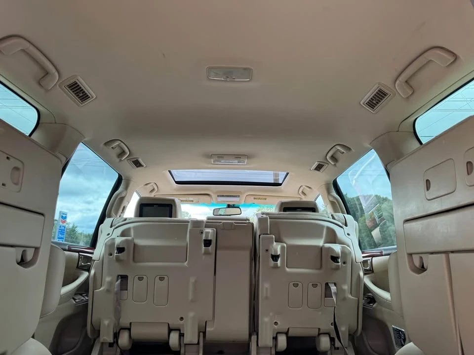 2008 Lexus LX 3rd Gen - Image 19 of 20