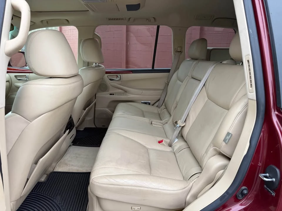 2008 Lexus LX 3rd Gen - Image 10 of 20