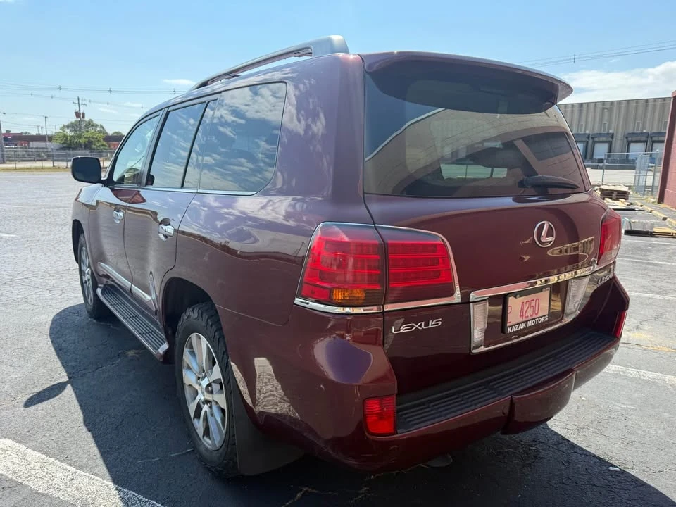 2008 Lexus LX 3rd Gen - Image 3 of 20
