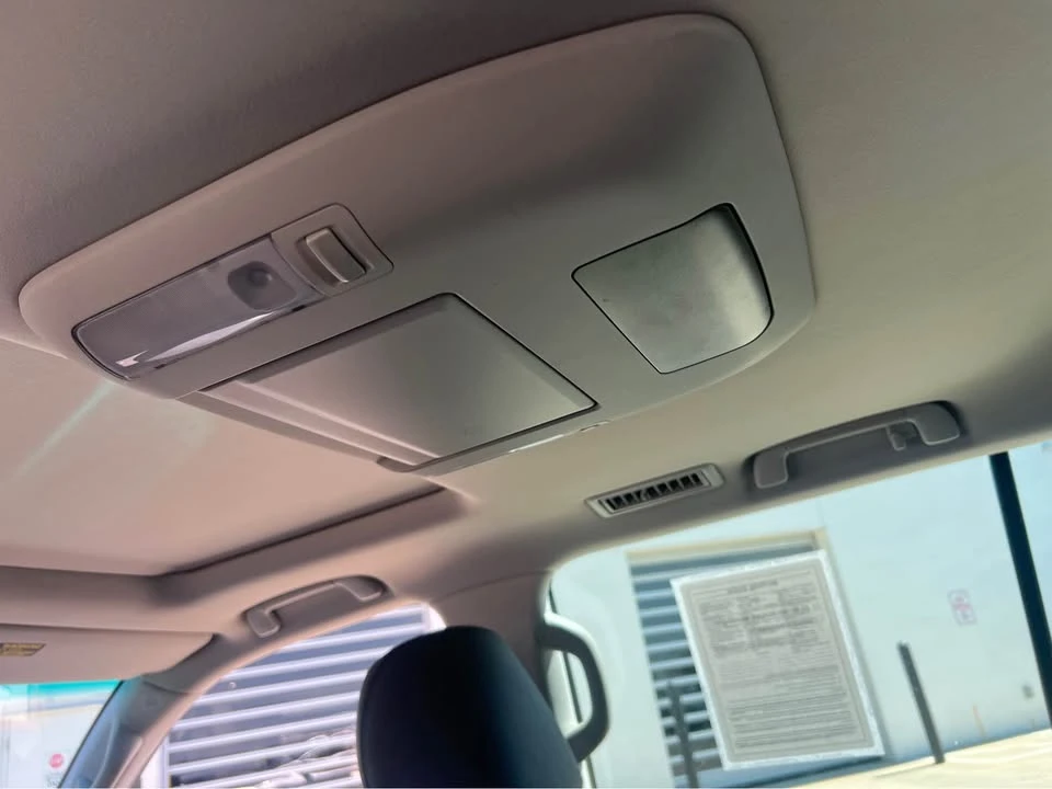 2008 Lexus LX 3rd Gen - Image 4 of 10
