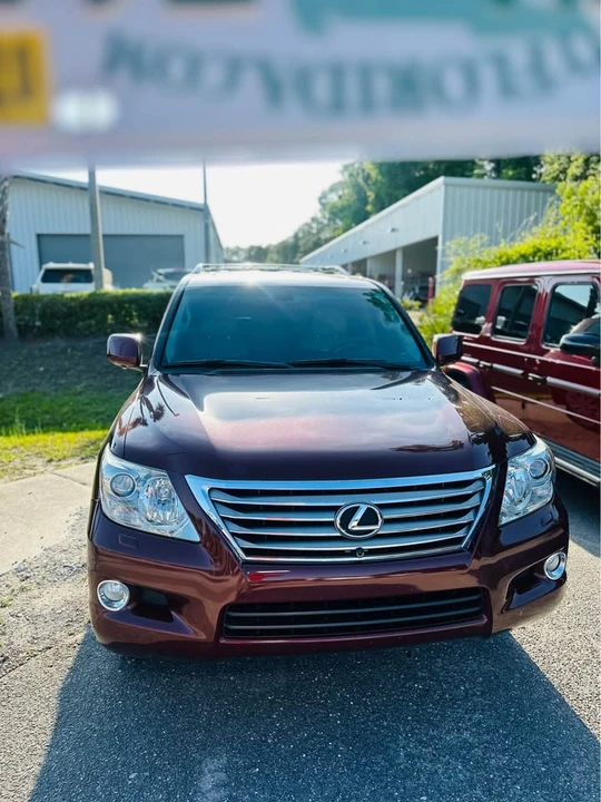 2008 Lexus LX 3rd Gen - Image 3 of 13