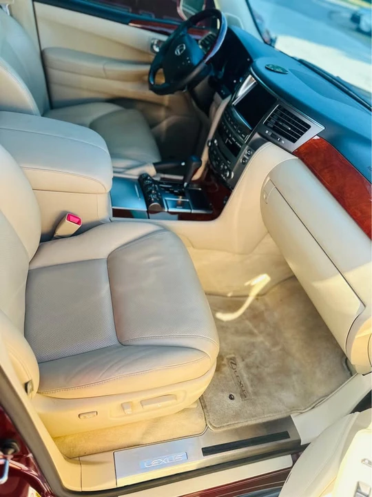 2008 Lexus LX 3rd Gen - Image 13 of 13