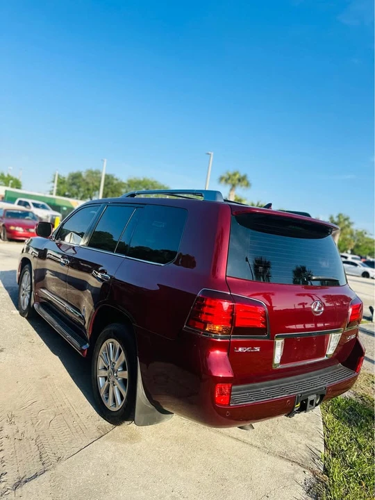 2008 Lexus LX 3rd Gen - Image 5 of 13