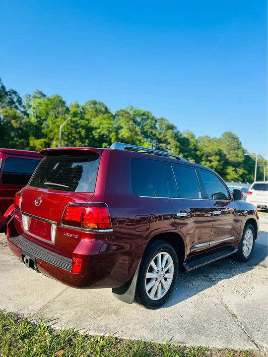 2008 Lexus LX 3rd Gen - Image 6 of 13