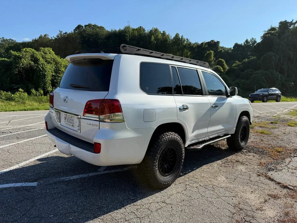 2008 Lexus LX 3rd Gen - Image 6 of 19