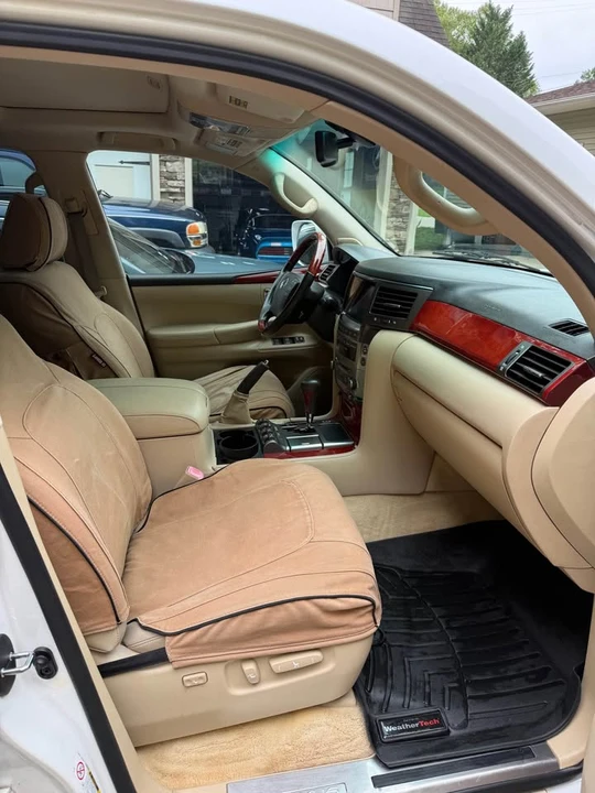 2008 Lexus LX 3rd Gen - Image 19 of 19