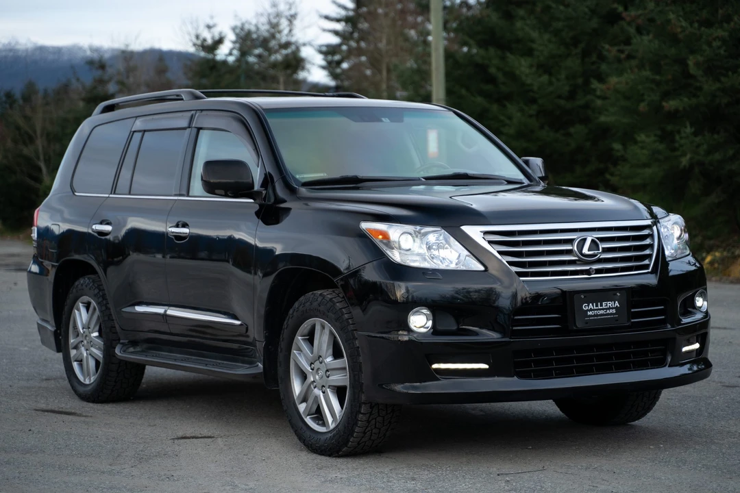 2008 Lexus LX 3rd Gen - Image 14 of 31