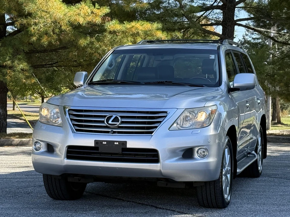 2008 Lexus LX 3rd Gen - Image 6 of 31