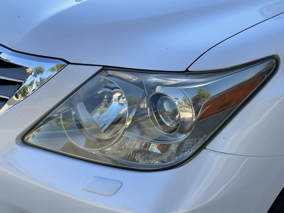 2008 Lexus LX 3rd Gen - Image 16 of 31
