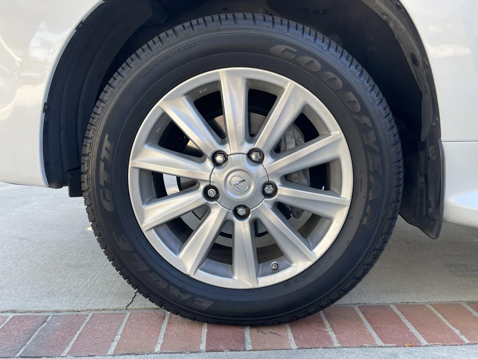 2008 Lexus LX 3rd Gen - Image 31 of 31