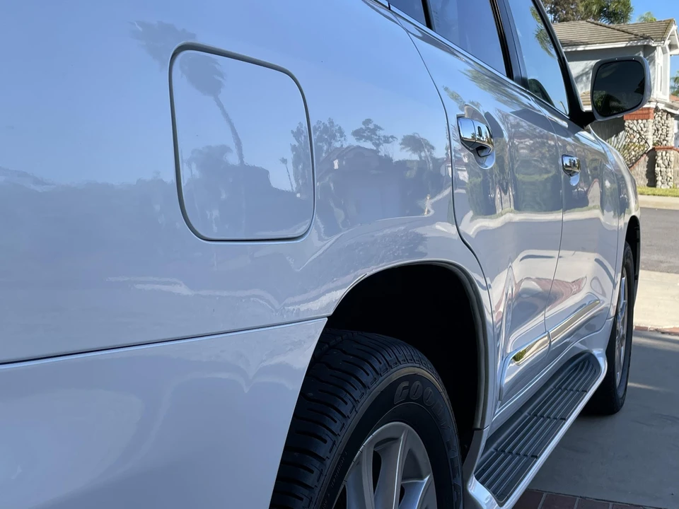 2008 Lexus LX 3rd Gen - Image 24 of 31