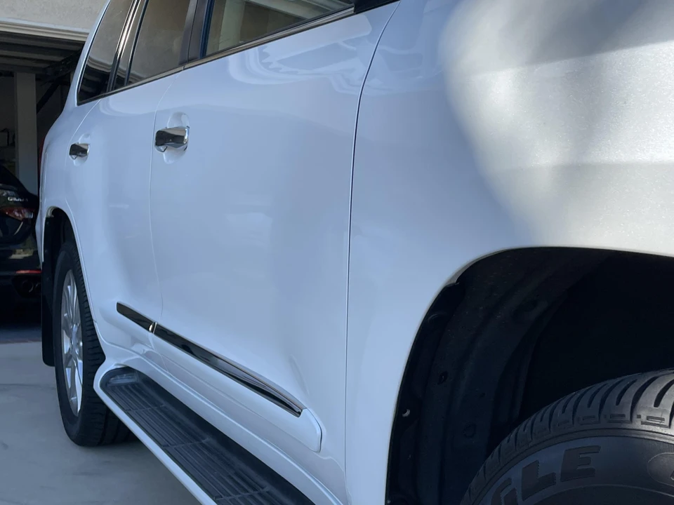 2008 Lexus LX 3rd Gen - Image 26 of 31