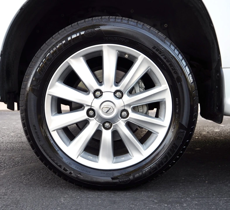 2008 Lexus LX 3rd Gen - Image 31 of 31