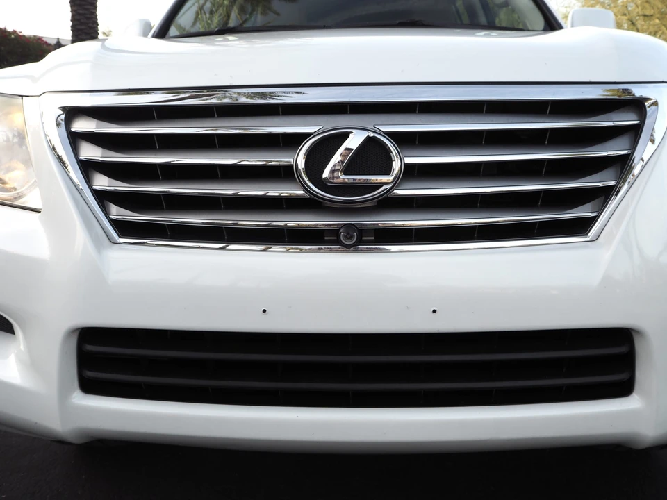 2008 Lexus LX 3rd Gen - Image 17 of 31