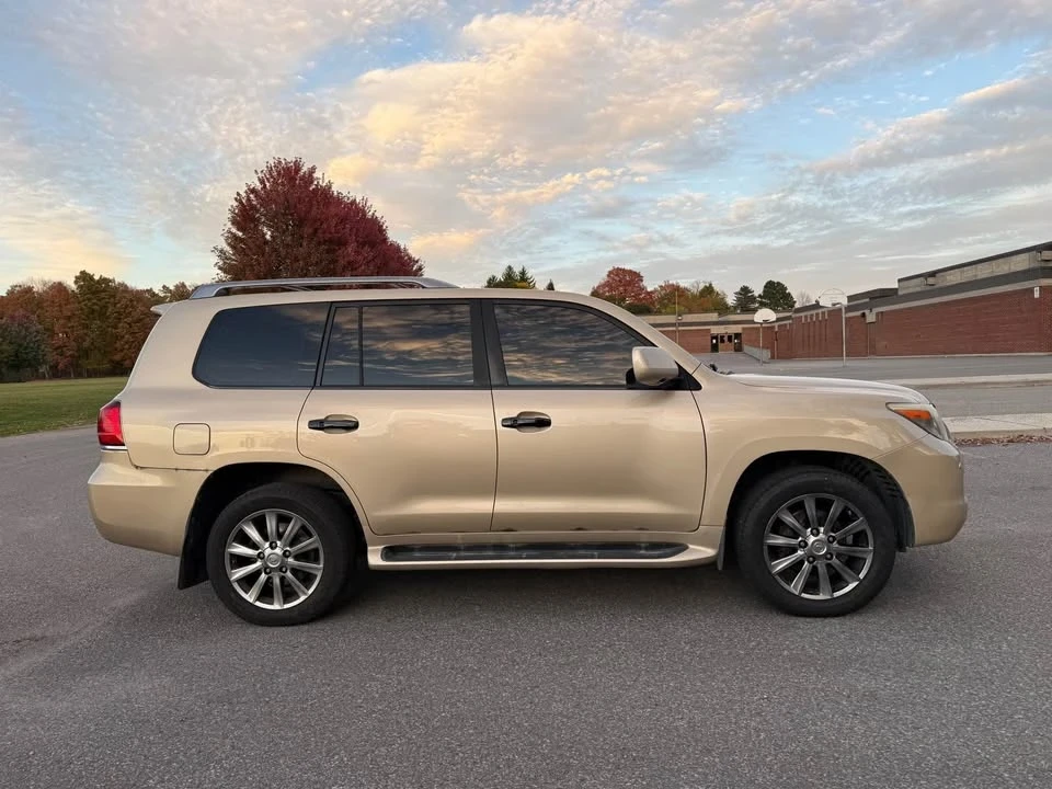 2008 Lexus LX 3rd Gen - Image 4 of 10