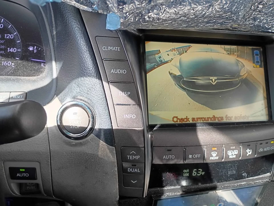 2008 Lexus LS 4th Gen - Image 8 of 9