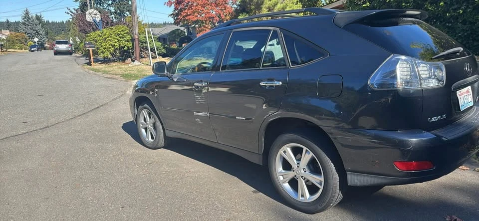 2008 Lexus RX 2nd Gen - Image 2 of 9